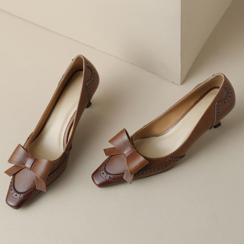 Célora Leather Strap Pumps