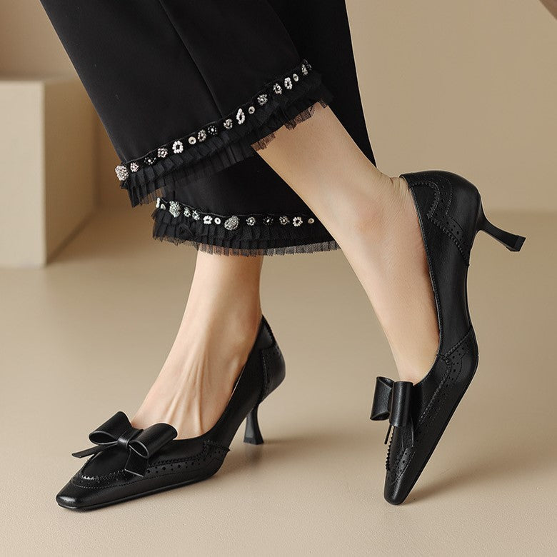 Célora Leather Strap Pumps