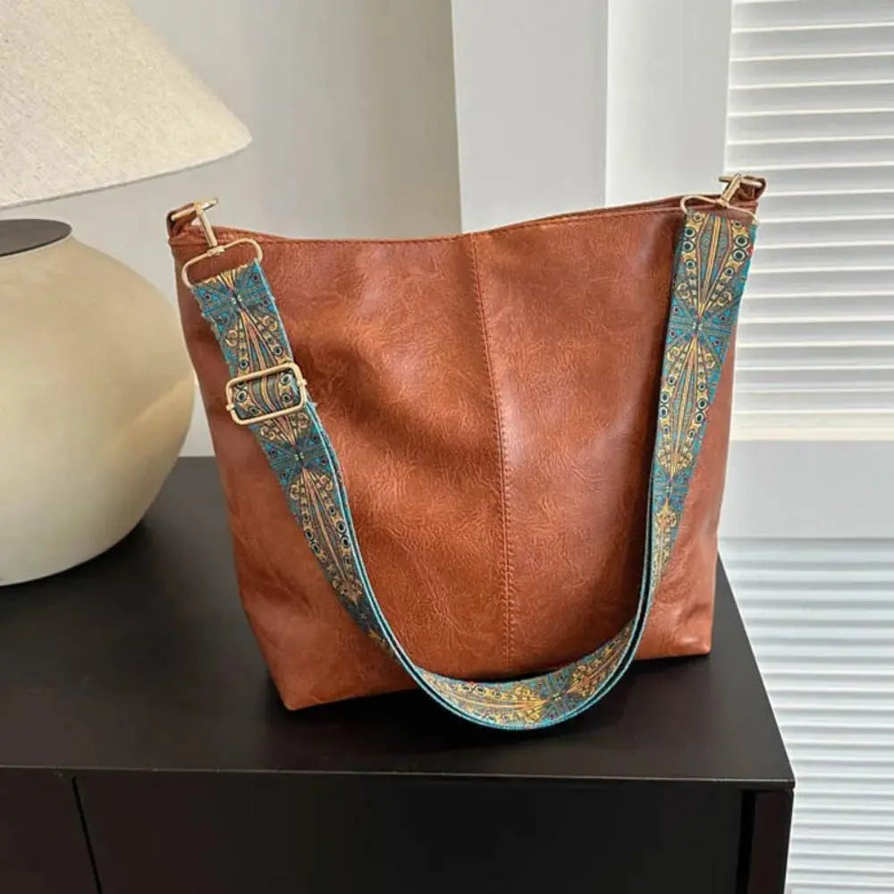 Sommerfeld Bag - Shoulder Bag with Decoration