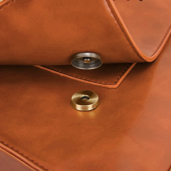 Monika's Elegant Bow Bag