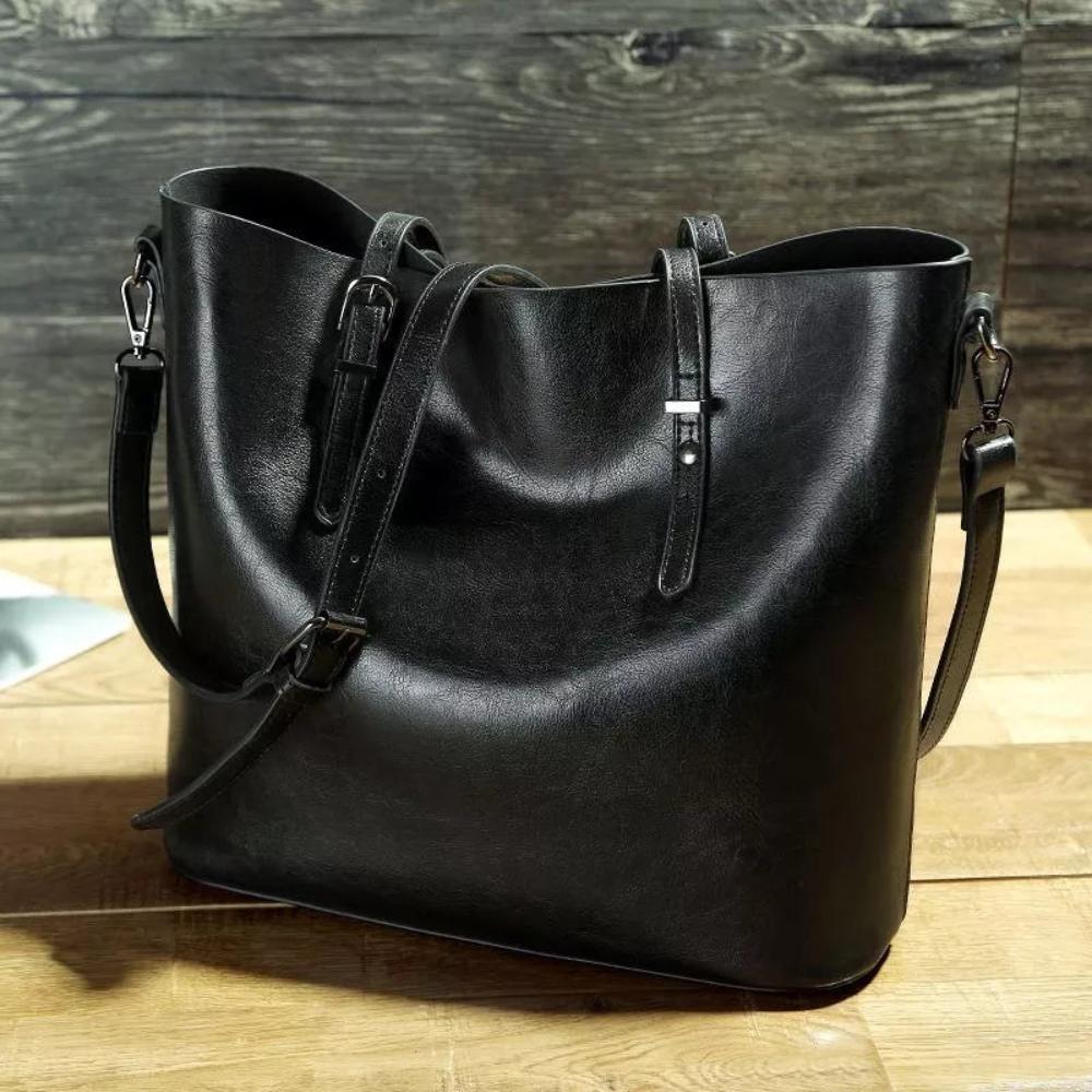 Nicole's Favorite Handbag | Vintage Shoulder Bag