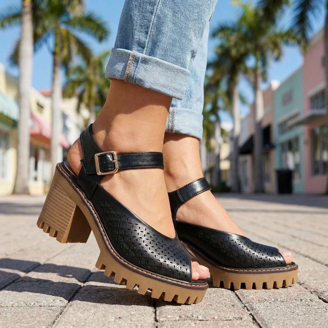 Larissa | Sandal Heels