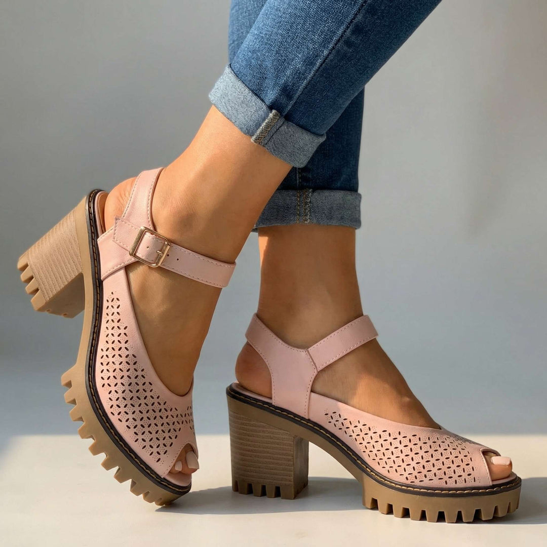 Larissa | Sandal Heels